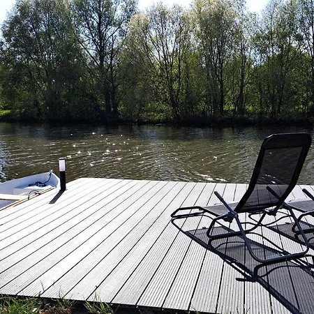 Het Witte Aan Het Water Monumentaal Chalet