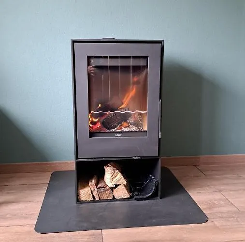 Het Waterchalet Op Monumentaal Fort * Ooltgensplaat