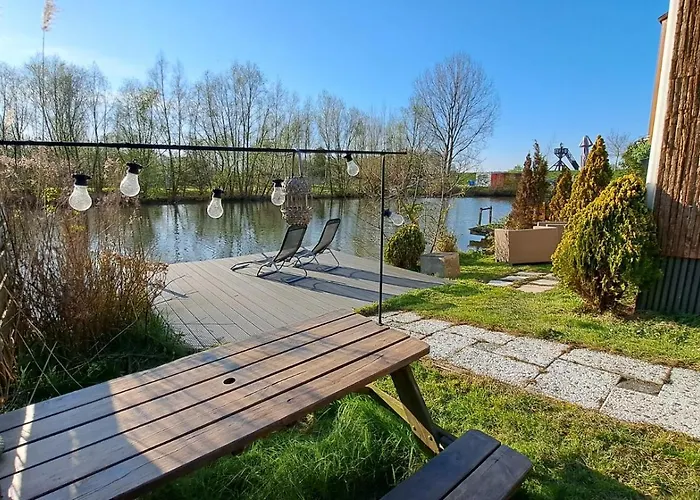 Het Witte Aan Het Water Monumentaal Domek alpejski